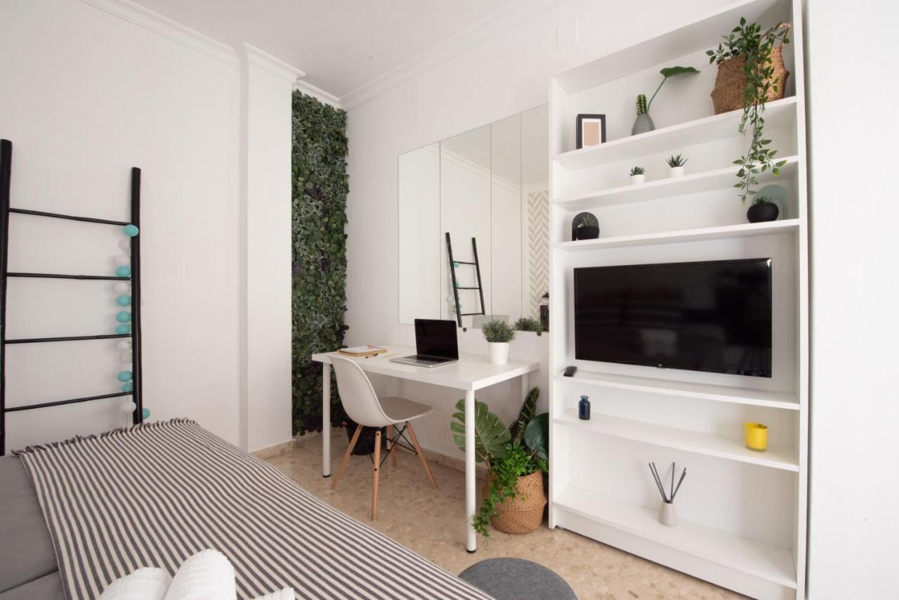 Nordik Rooms Urban - Trinidad "Copenhague" Малага Екстериор снимка