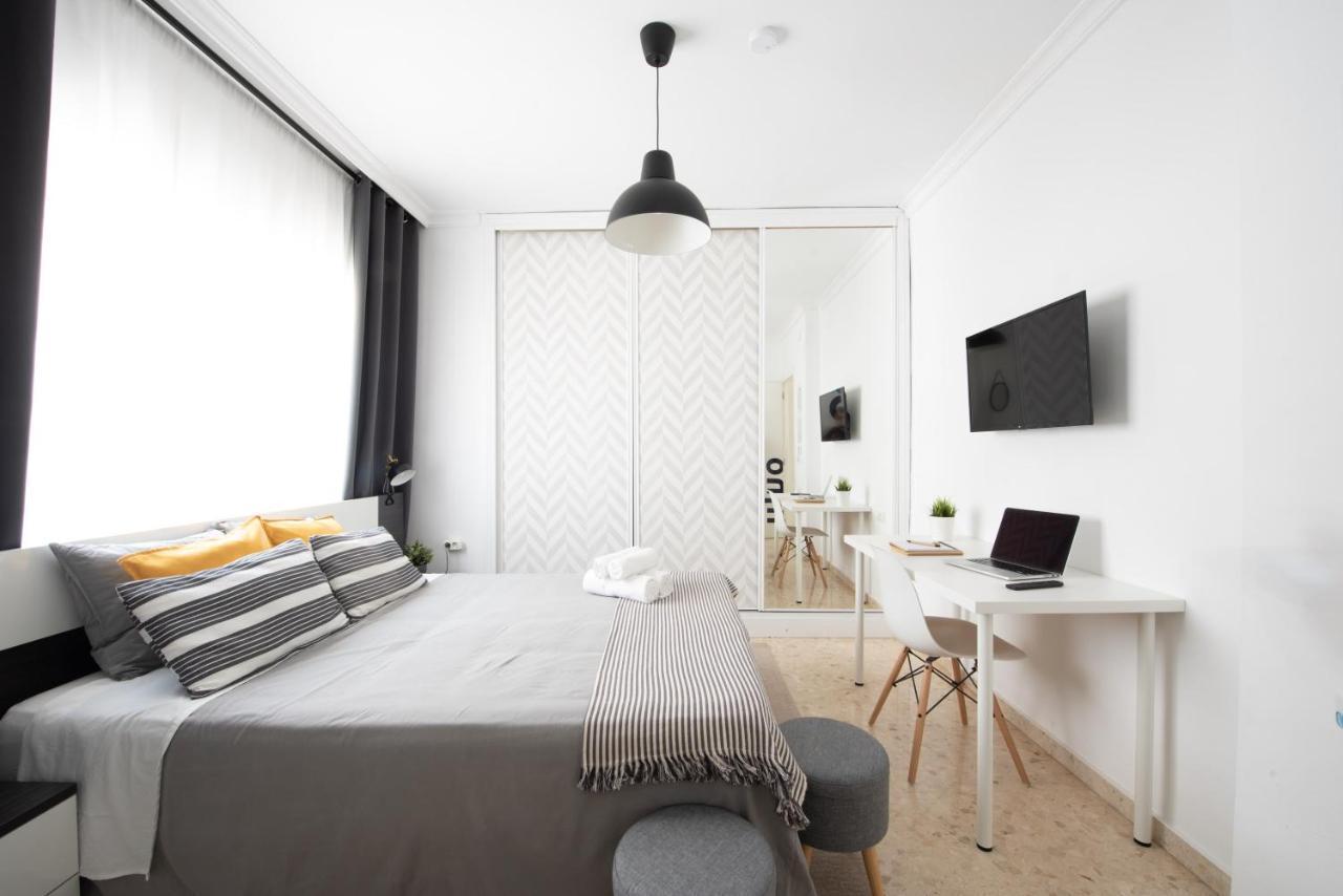 Nordik Rooms Urban - Trinidad "Copenhague" Малага Екстериор снимка