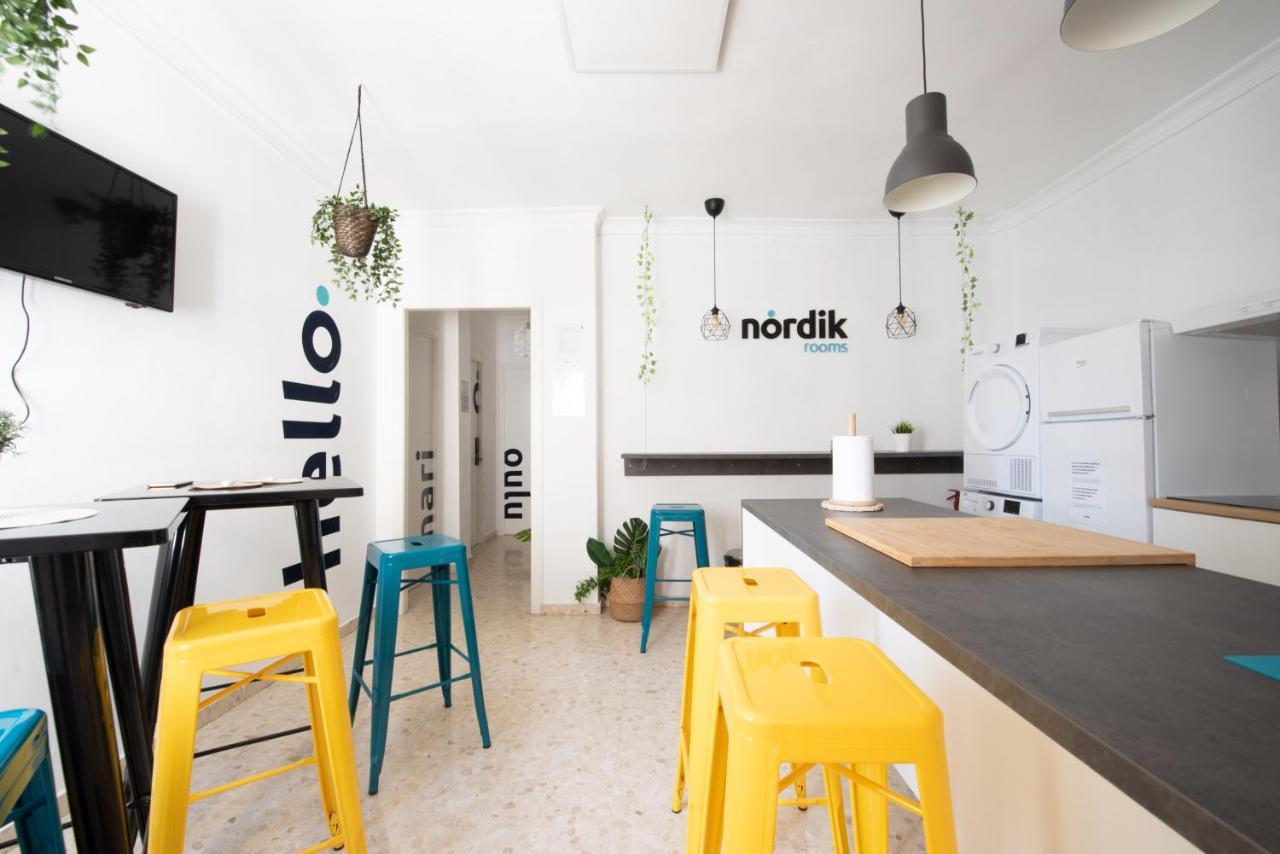 Nordik Rooms Urban - Trinidad "Copenhague" Малага Екстериор снимка