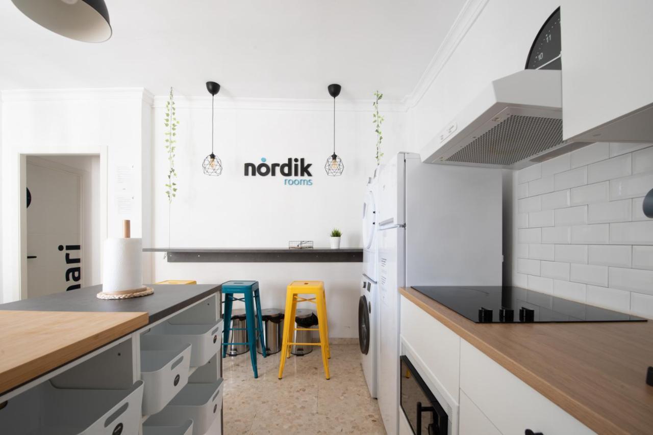 Nordik Rooms Urban - Trinidad "Copenhague" Малага Екстериор снимка